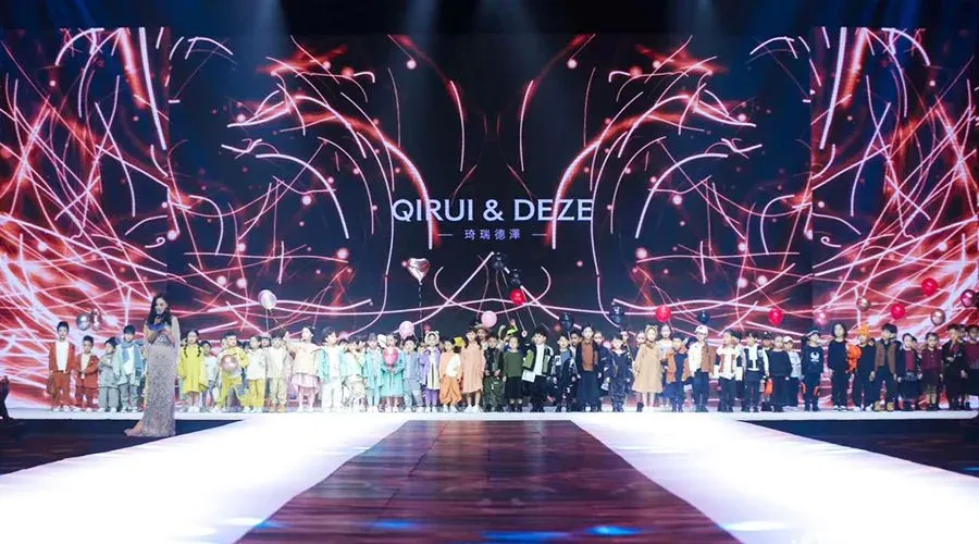 Çin Moda Fuarları Çince Tercüman