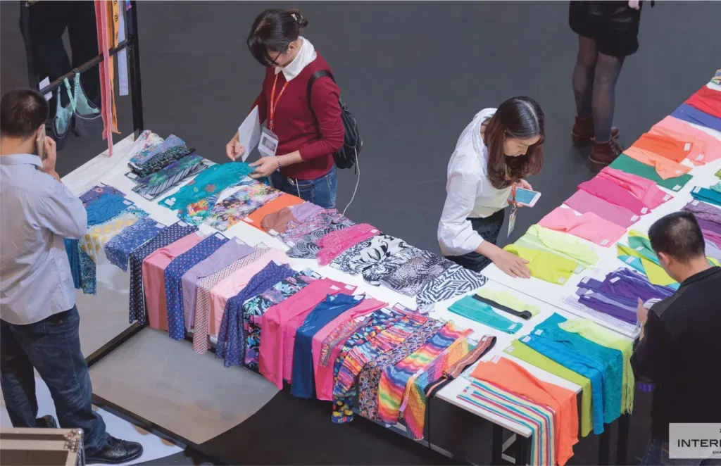 Çin İç Giyim Fuarları Çince Tercüman